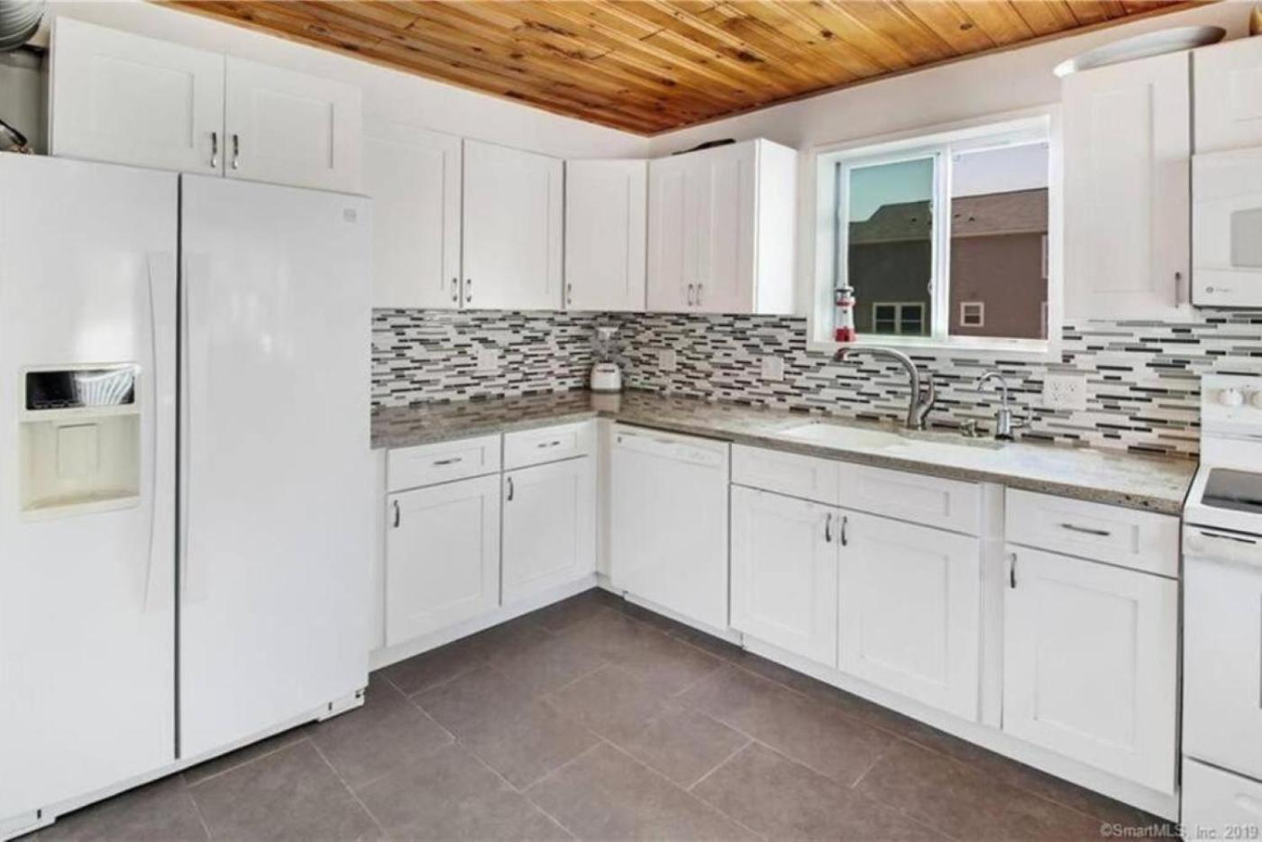 Cozy Beach - Direct Waterfront! East Haven Bagian luar foto