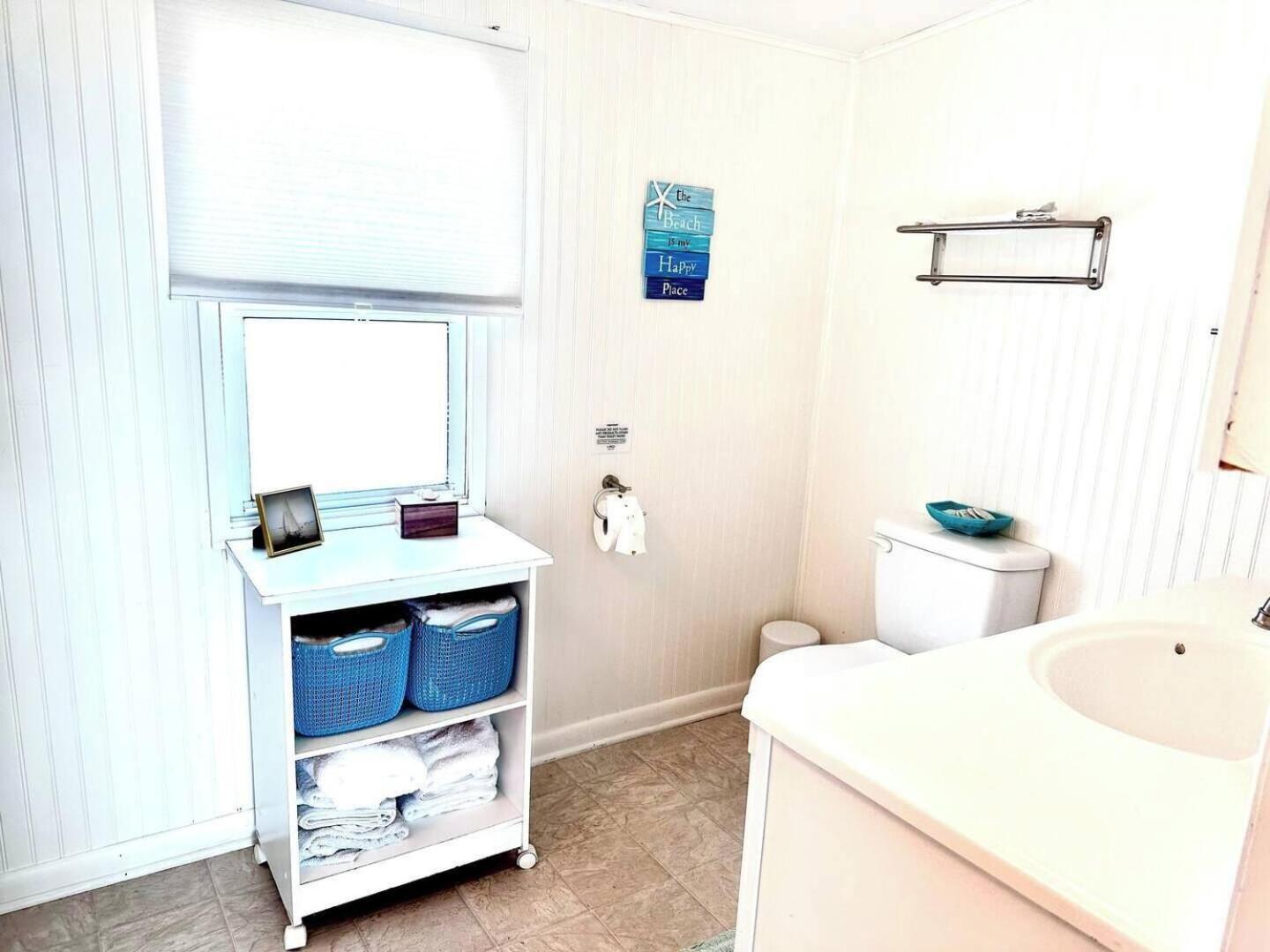 Cozy Beach - Direct Waterfront! East Haven Bagian luar foto